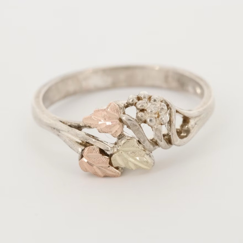 Black Hills Ring